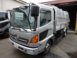 古紙回収車